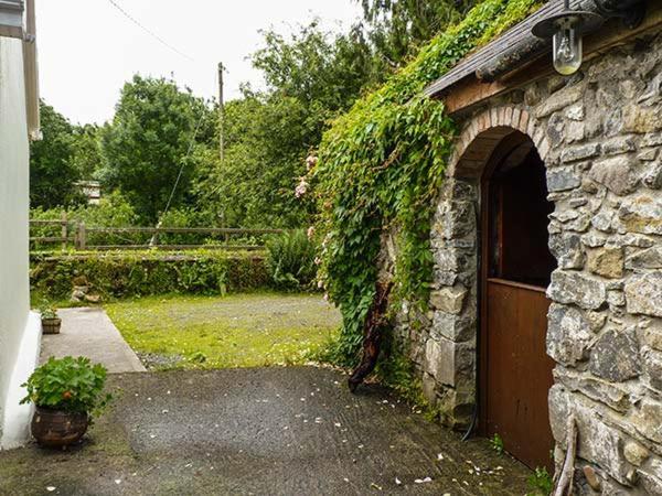 Hawthorn Farm Cottage Curry エクステリア 写真
