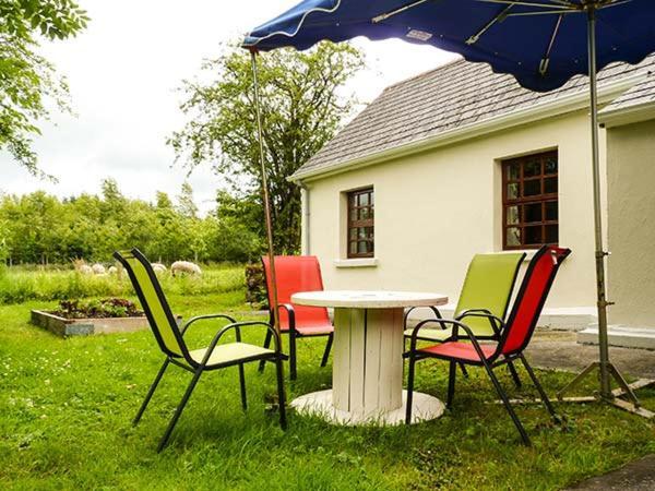 Hawthorn Farm Cottage Curry エクステリア 写真